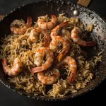 油条做成了油条干：我妈说这能当打狗棒使